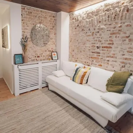 13 Loft Mit Terrasse
